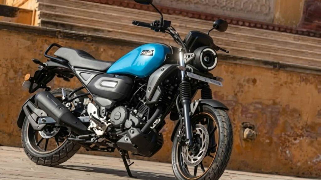 Yamaha FZ-S FI Hybrid Review